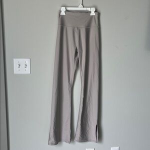 Kinesis tan bootcut leggings